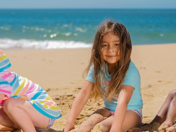 What to Bring to the Beach with a Toddler: A Comprehensive Guide