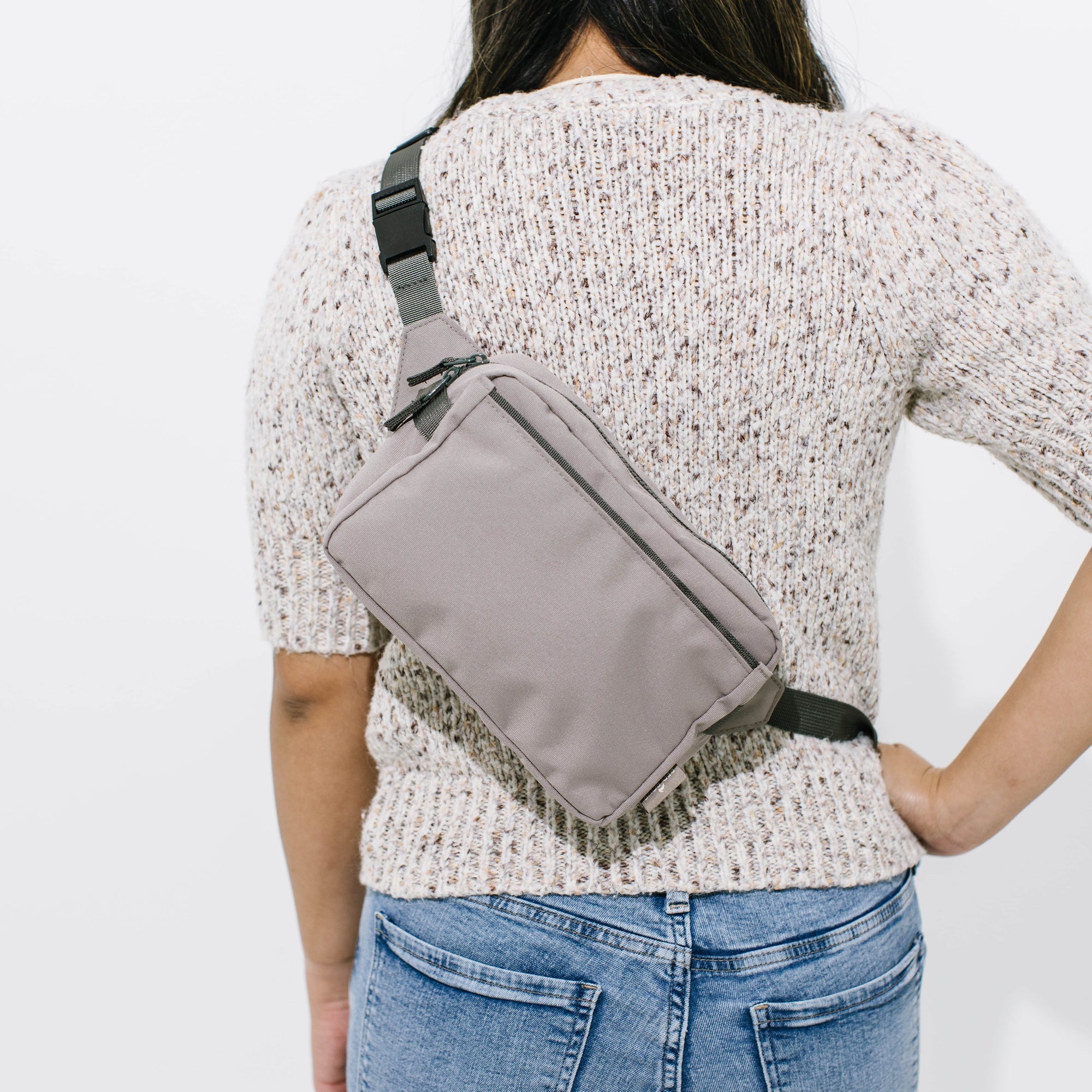 Red Rovr Joey Belt Bag - Truffle