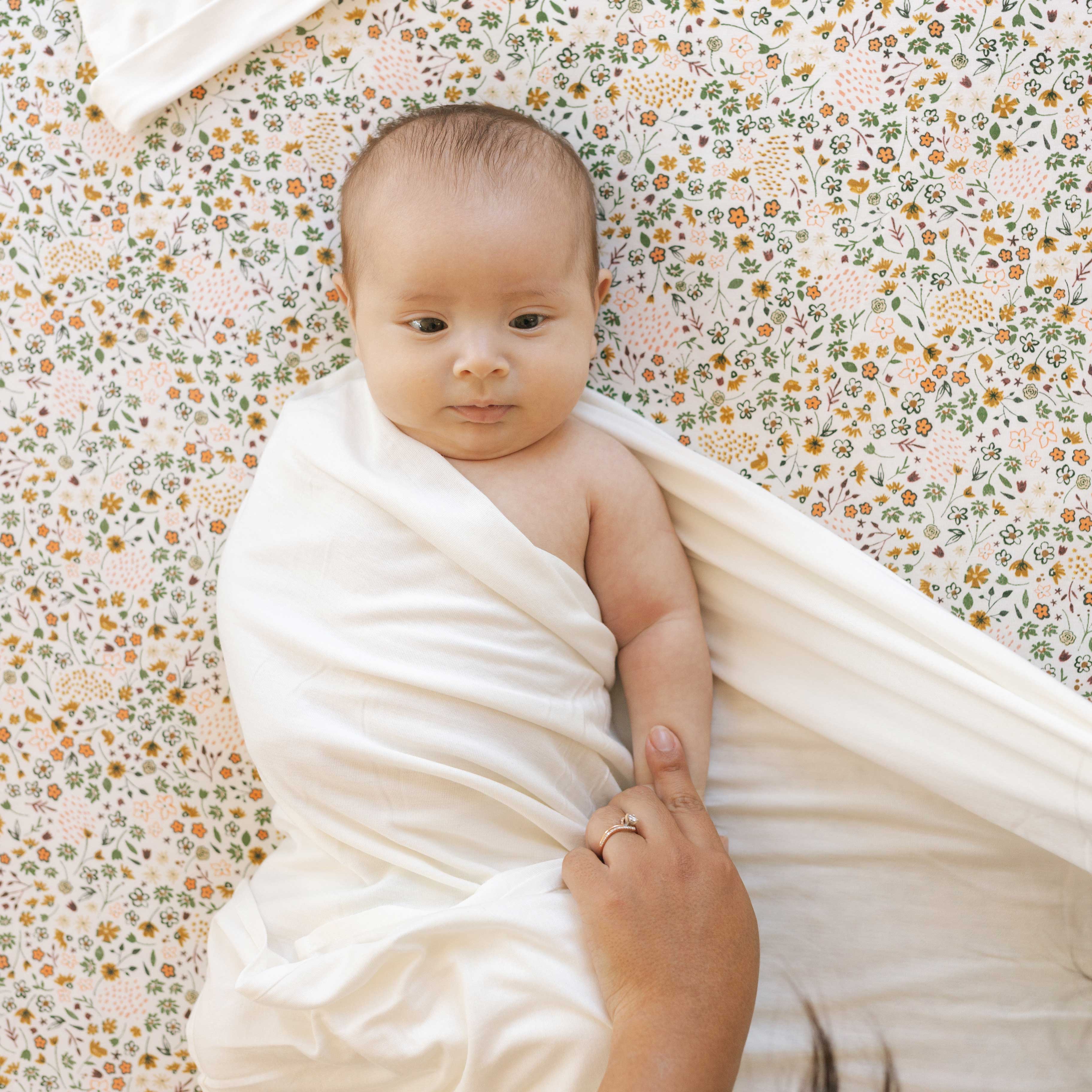 Stretch Knit Swaddle Blanket White - Main Image