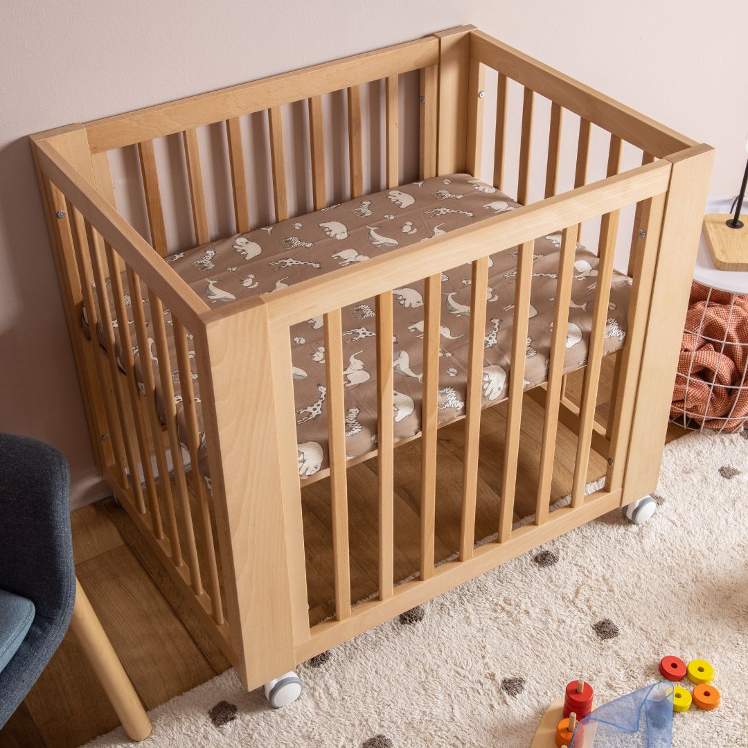 dadada Baby Spirit 8-in-1 Convertible Crib