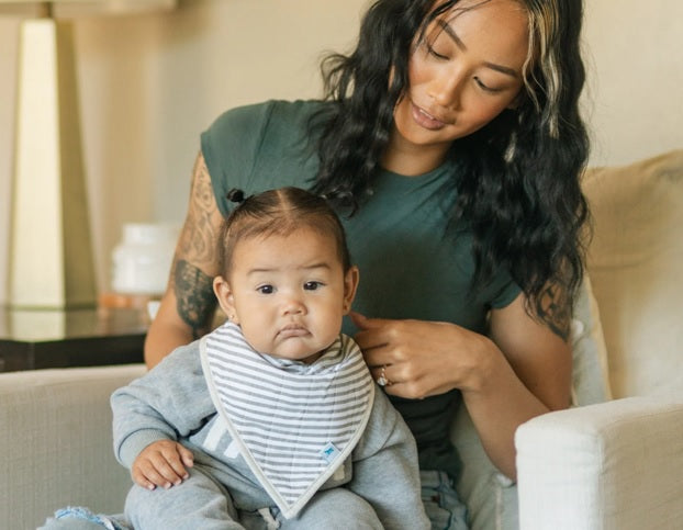Baby Shower Bonanza: Showering the Mom-to-Be with Love (and Gifts!)