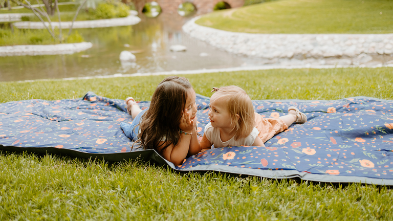 Little Unicorn 5X7 Outdoor Blanket - Sun Baked