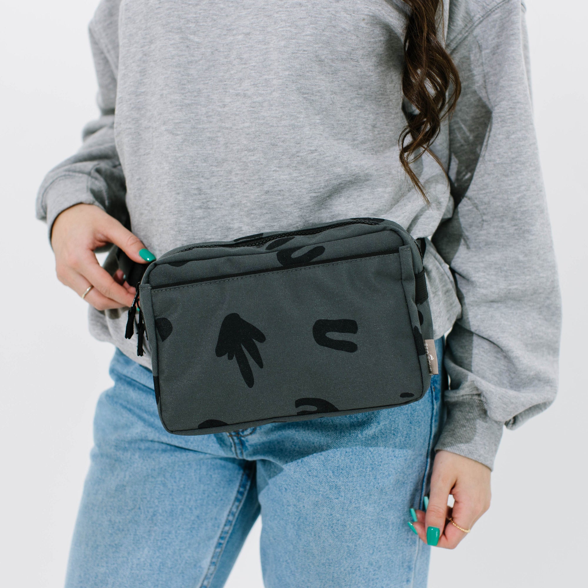 Red Rovr Joey Belt Bag - Charcoal Doodle