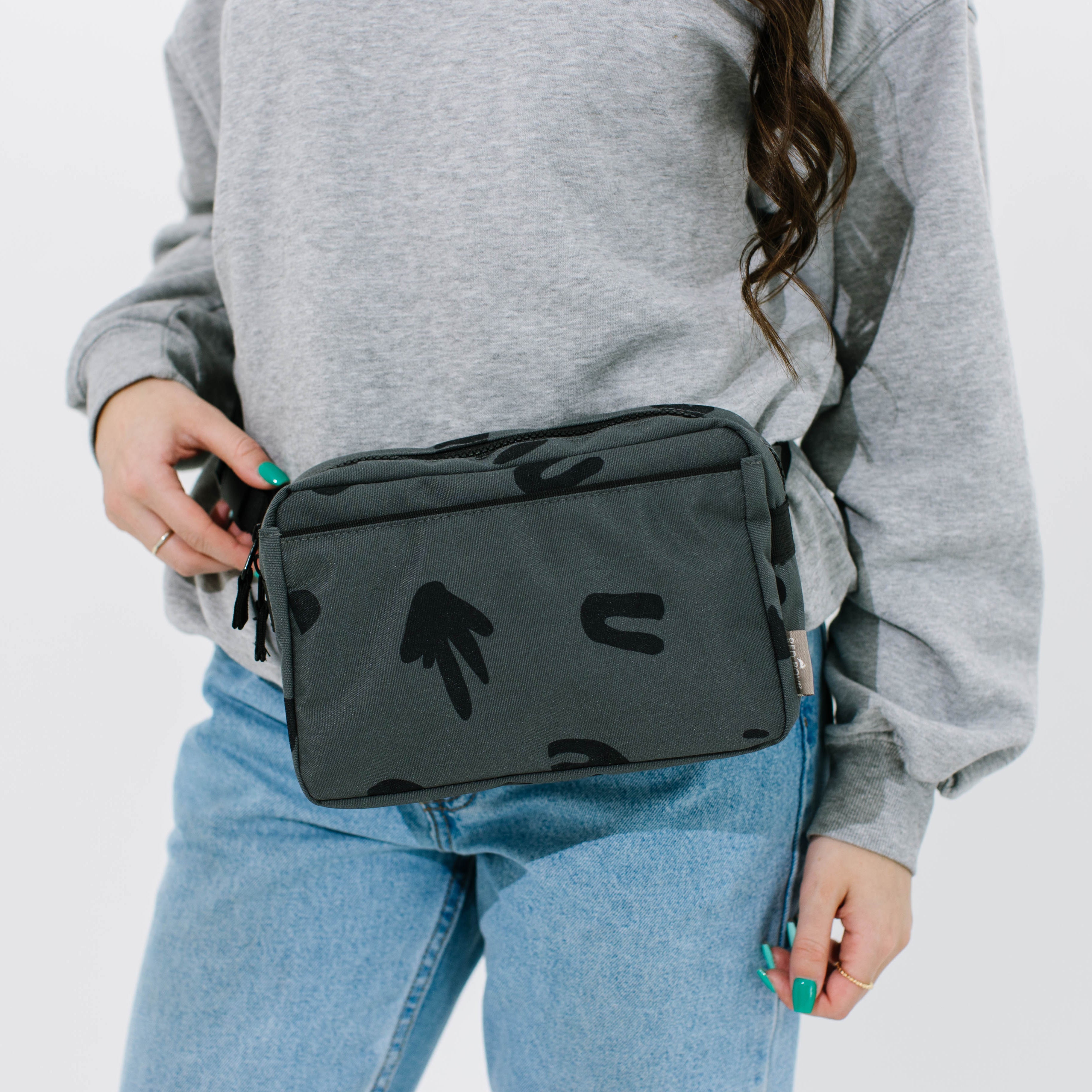 Red Rovr® Joey Belt Bag - Charcoal Doodle