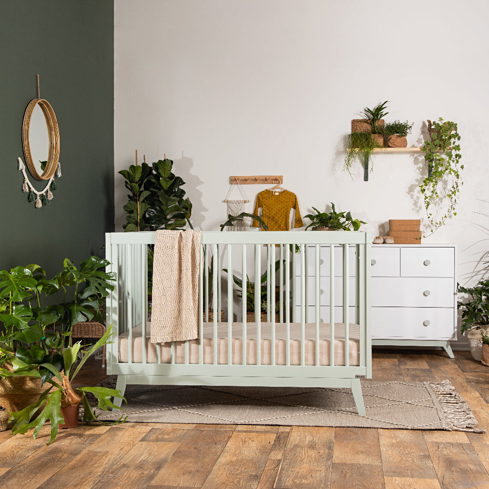 dadada Baby Soho 3-in-1 Convertible Crib