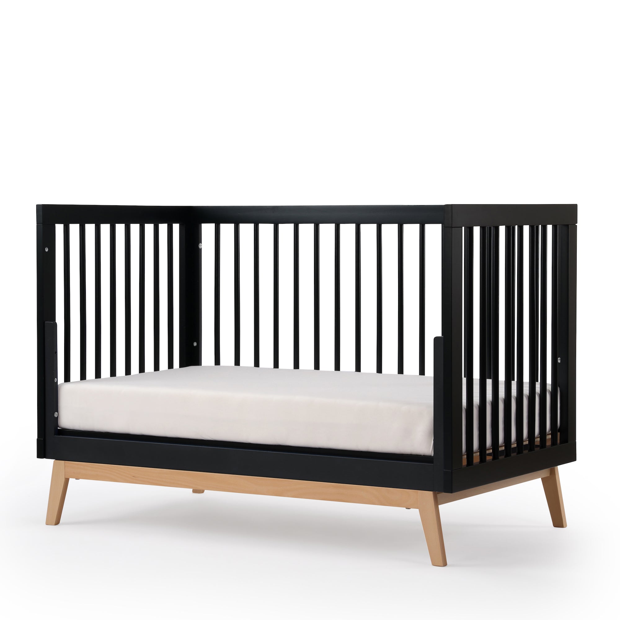 dadada Baby Soho 3-in-1 Convertible Crib