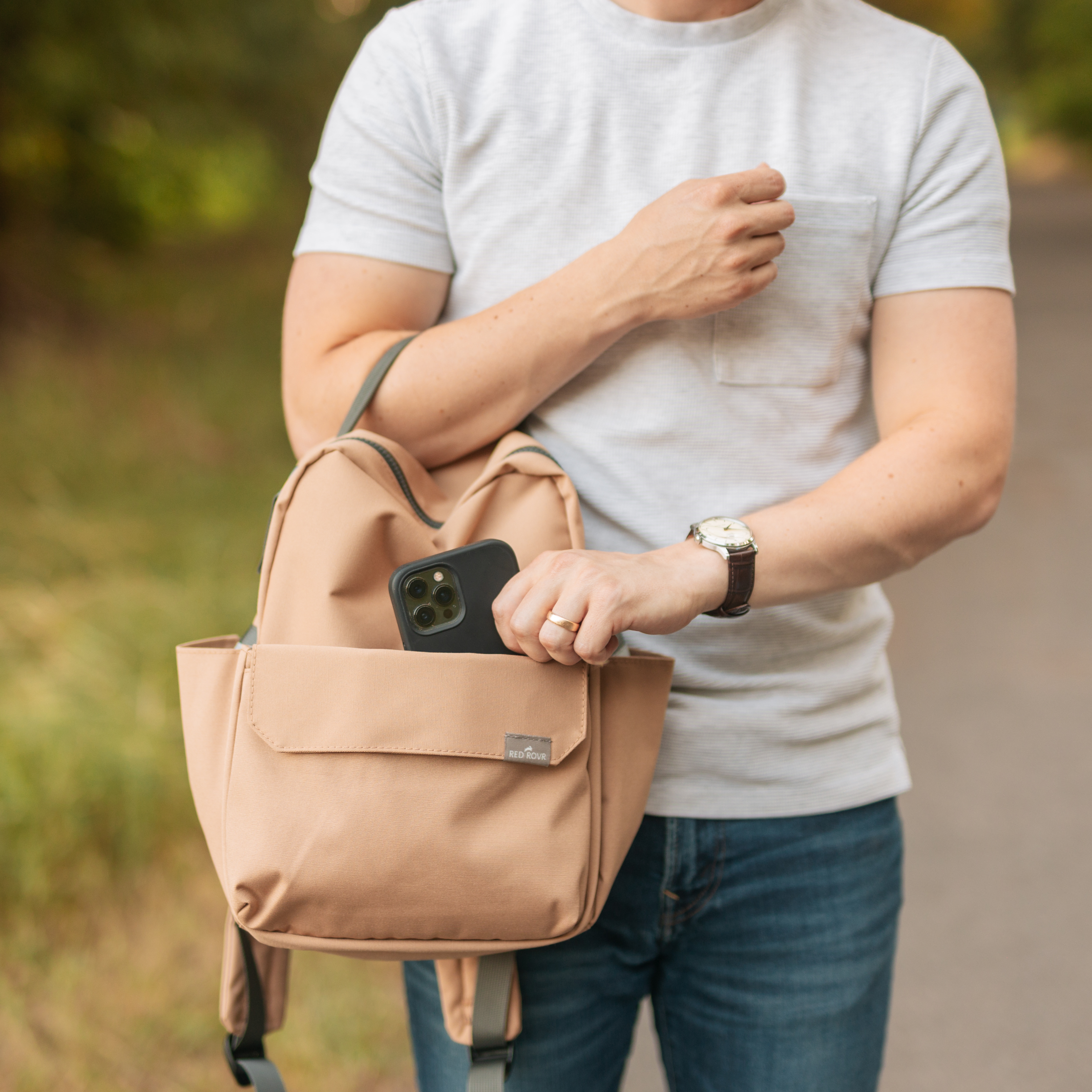 Red Rovr® Mini Roo Backpack - Toffee