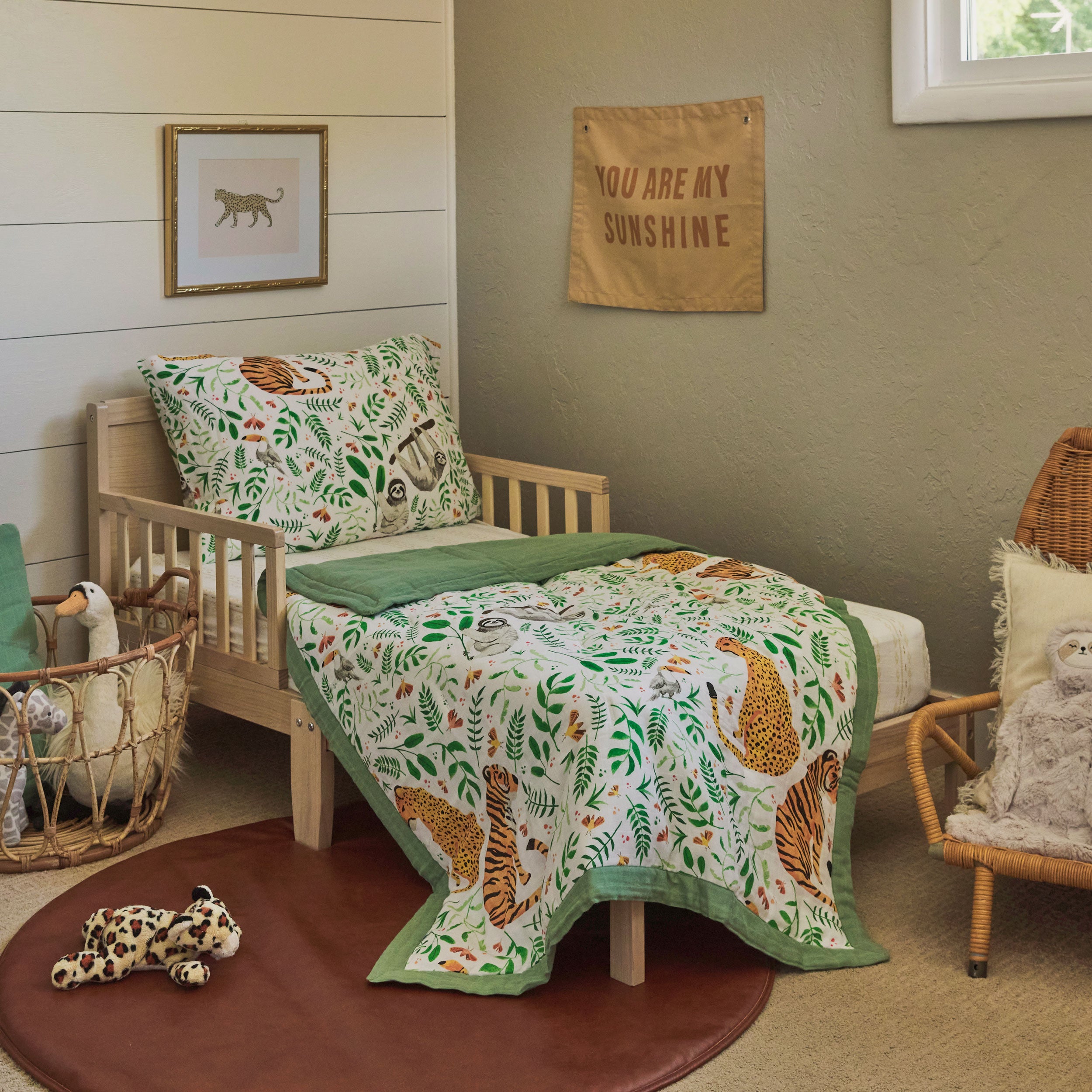 Jungle theme crib online bedding