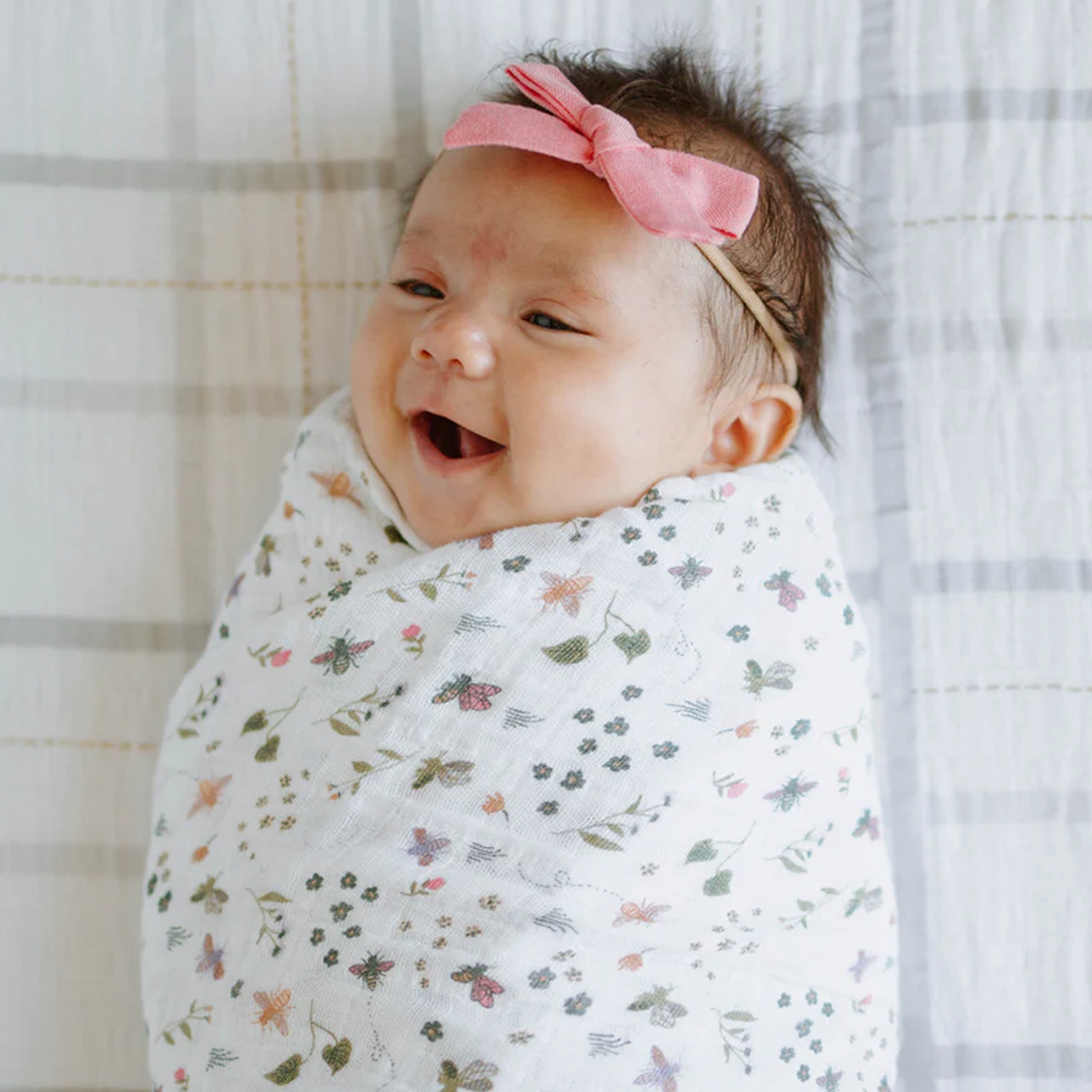 Cotton Muslin Swaddle Blanket - Garden Bees