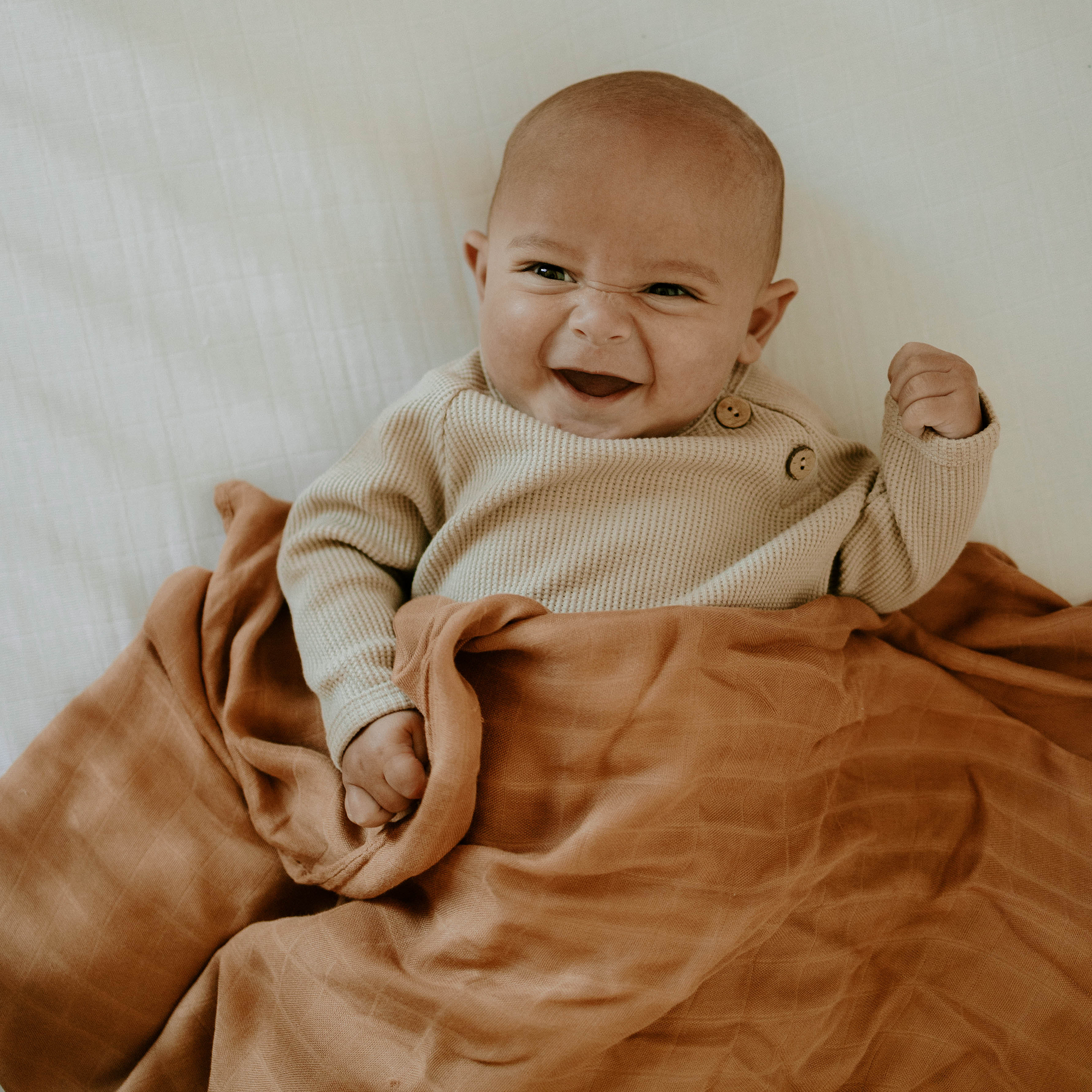 Deluxe Muslin Swaddle Blanket - Caramel