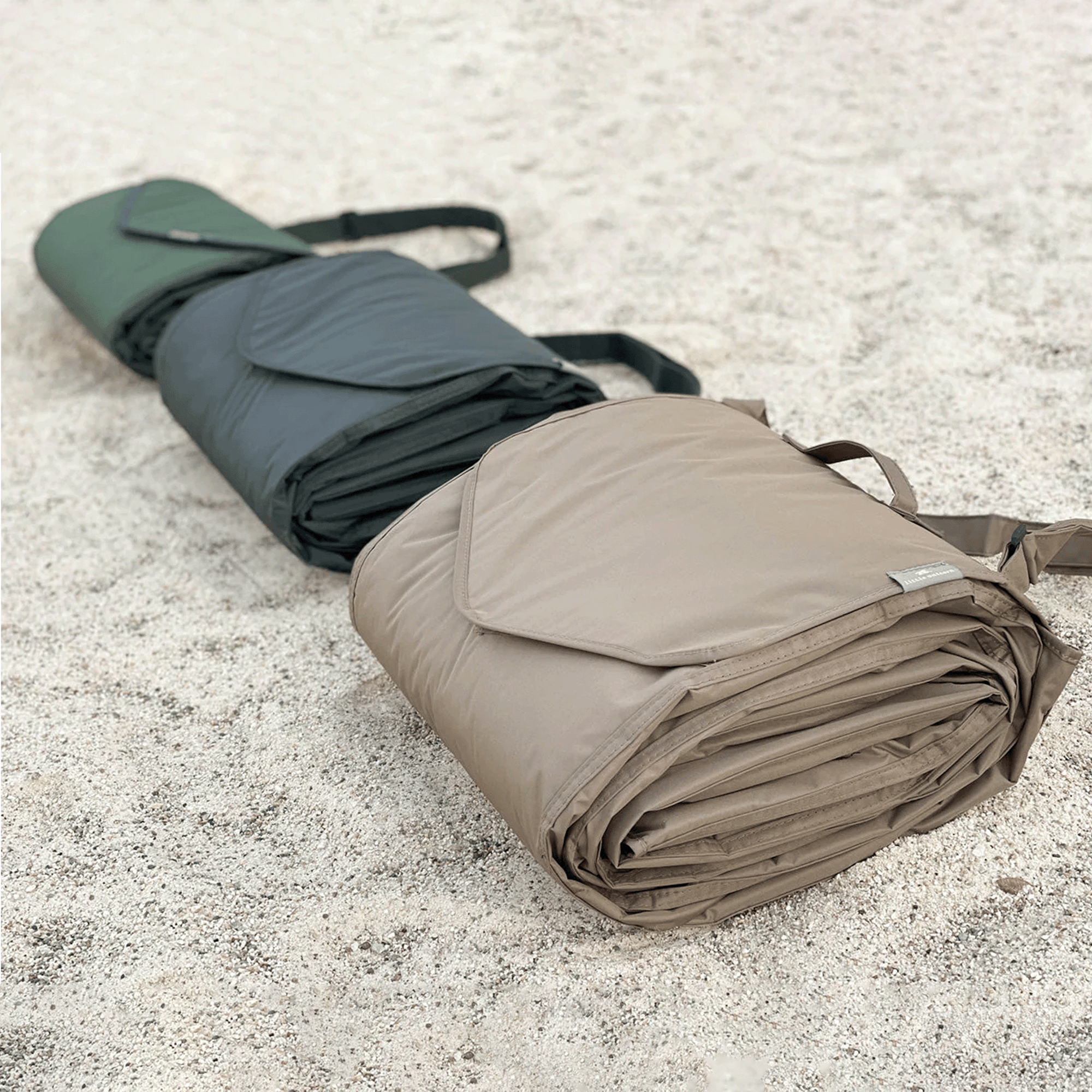 Outdoor Blanket - Tropical Leaf