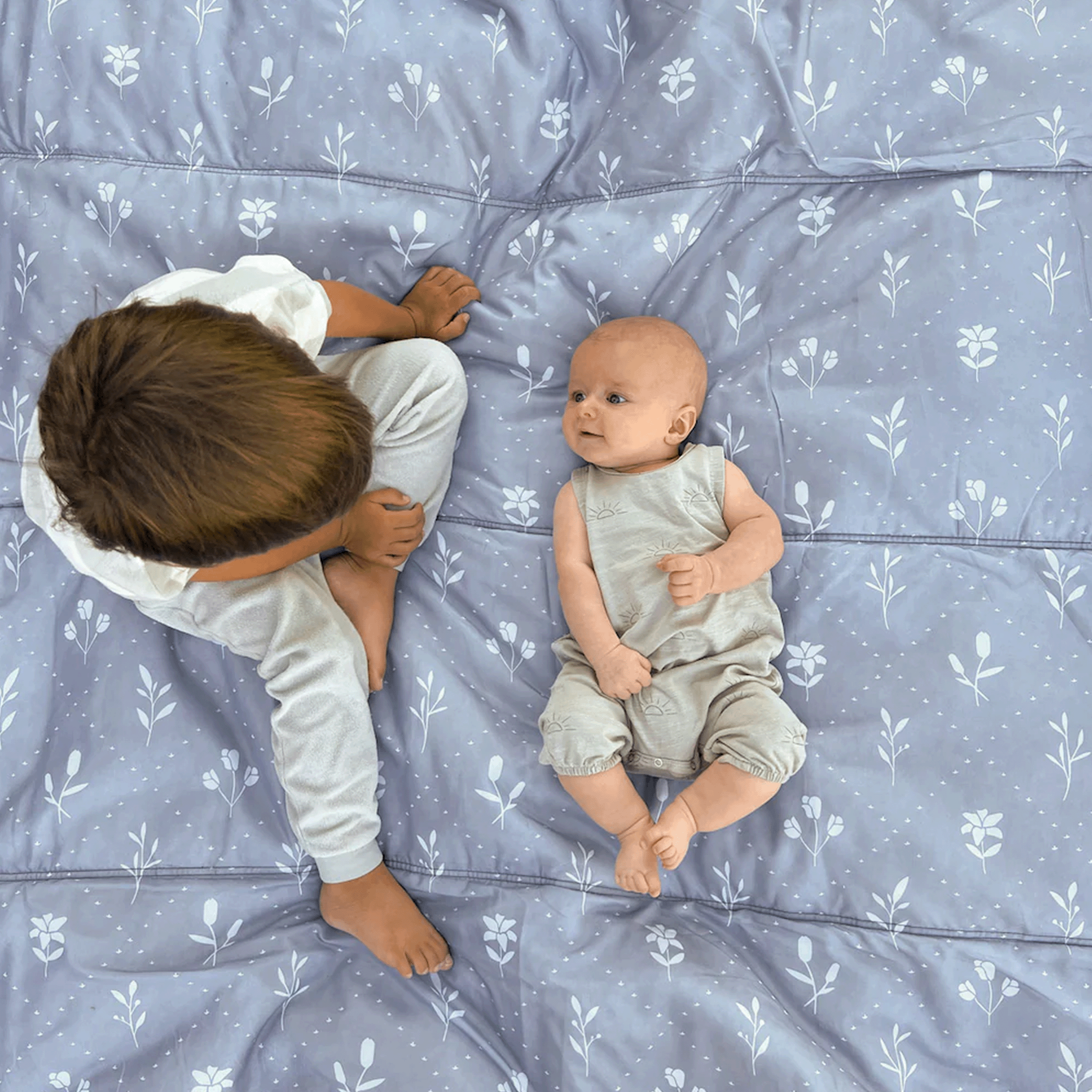 Baby best sale outdoor blanket