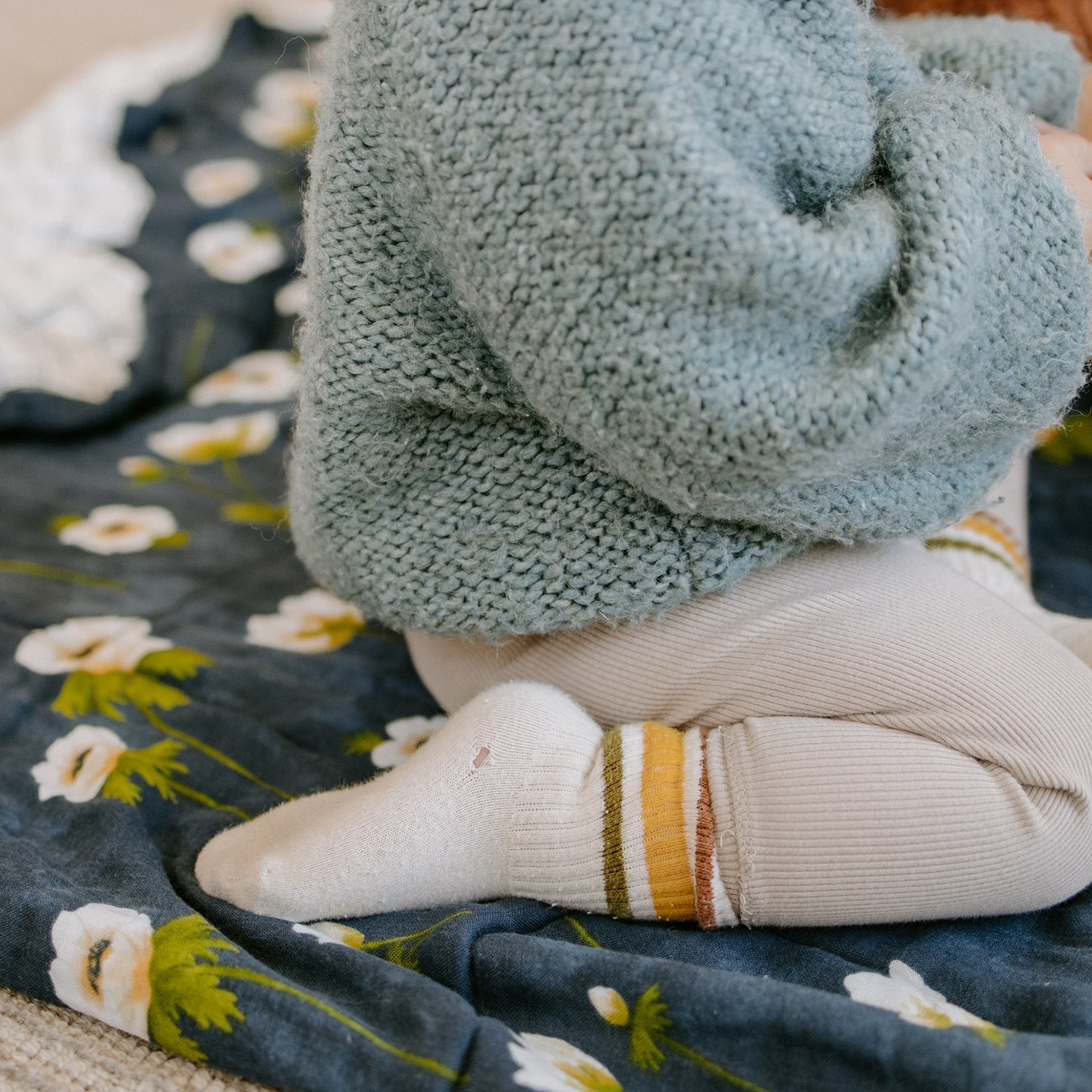 Deluxe Muslin Quilted Throw - White Anemone