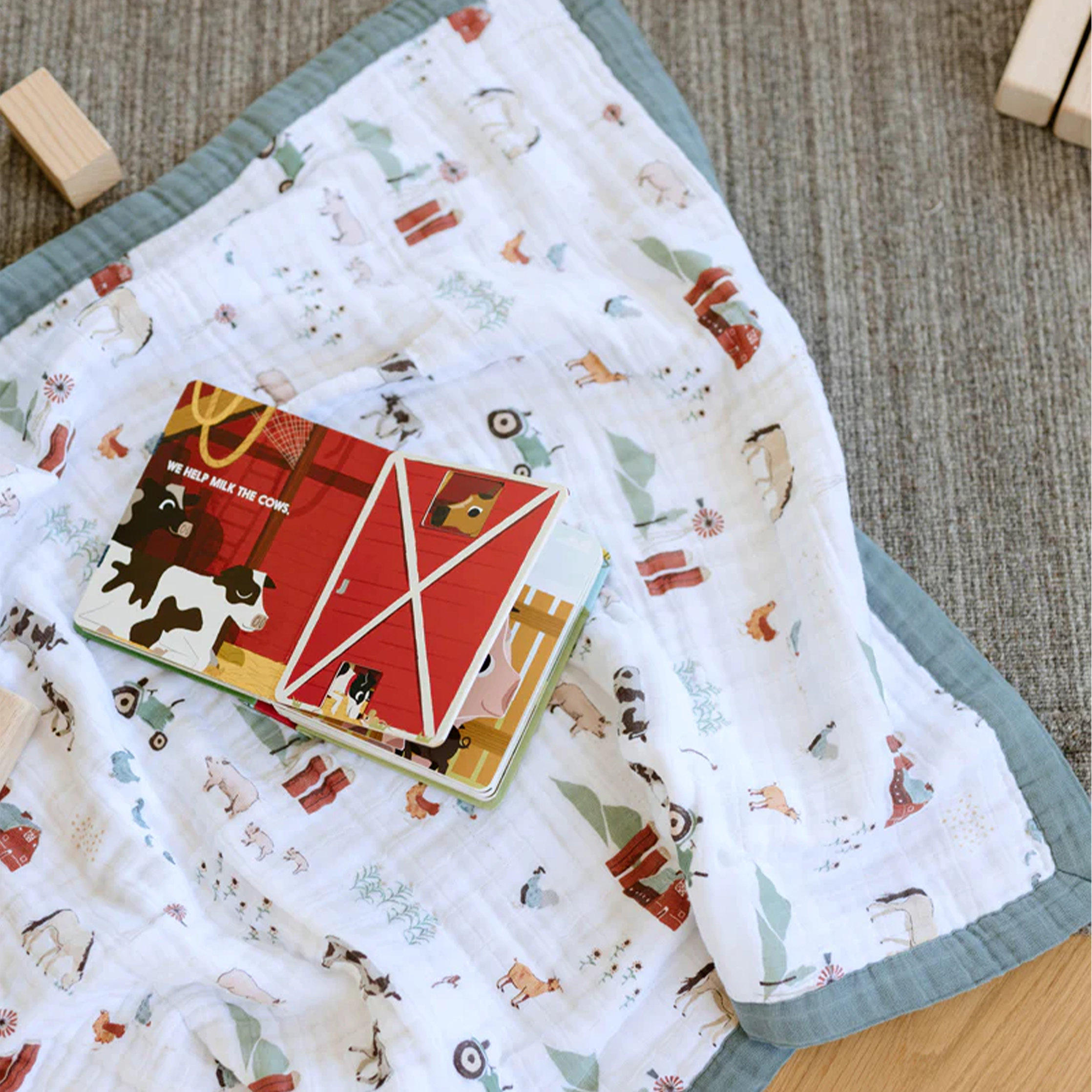 Little unicorn deluxe muslin discount quilt