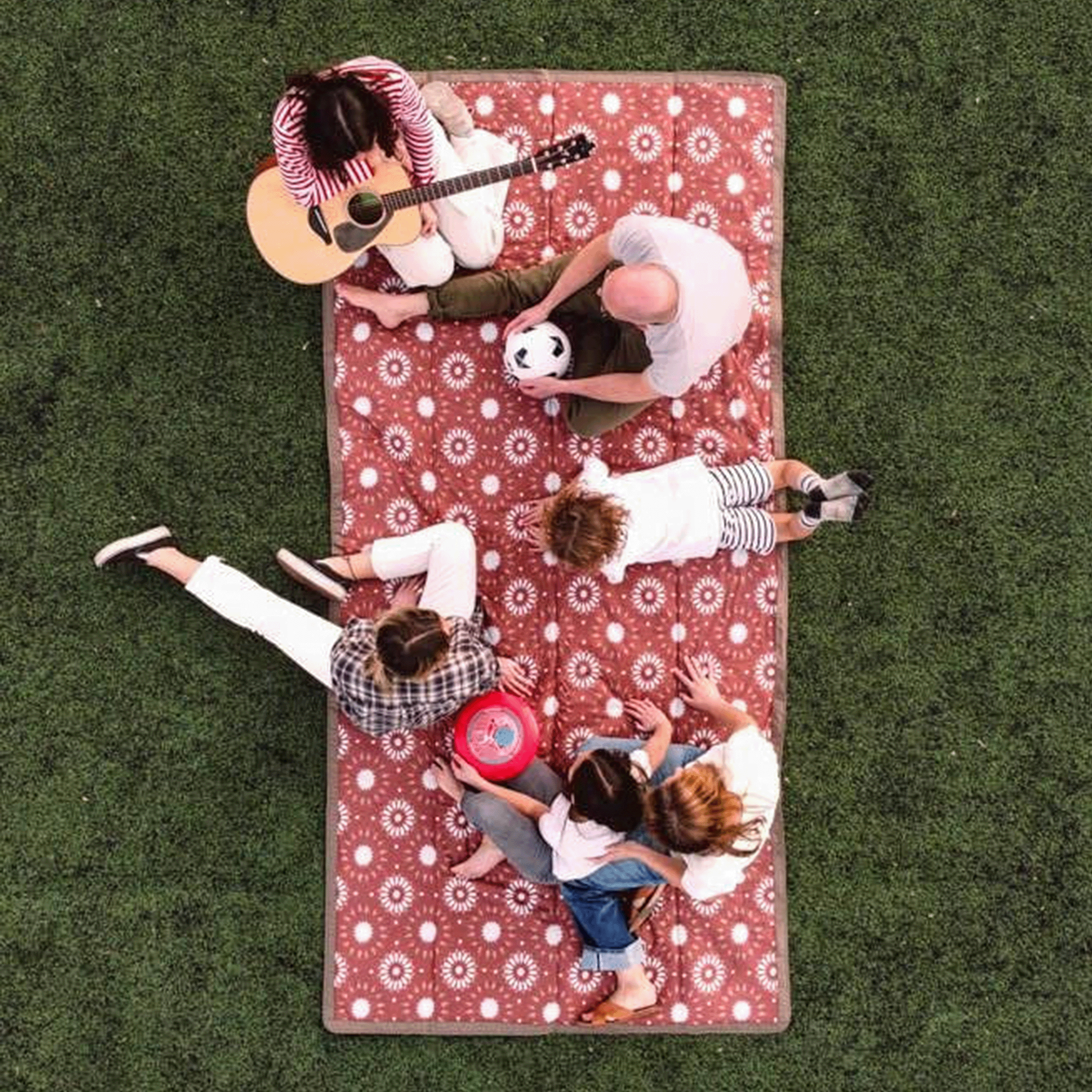 Little unicorn picnic online blanket