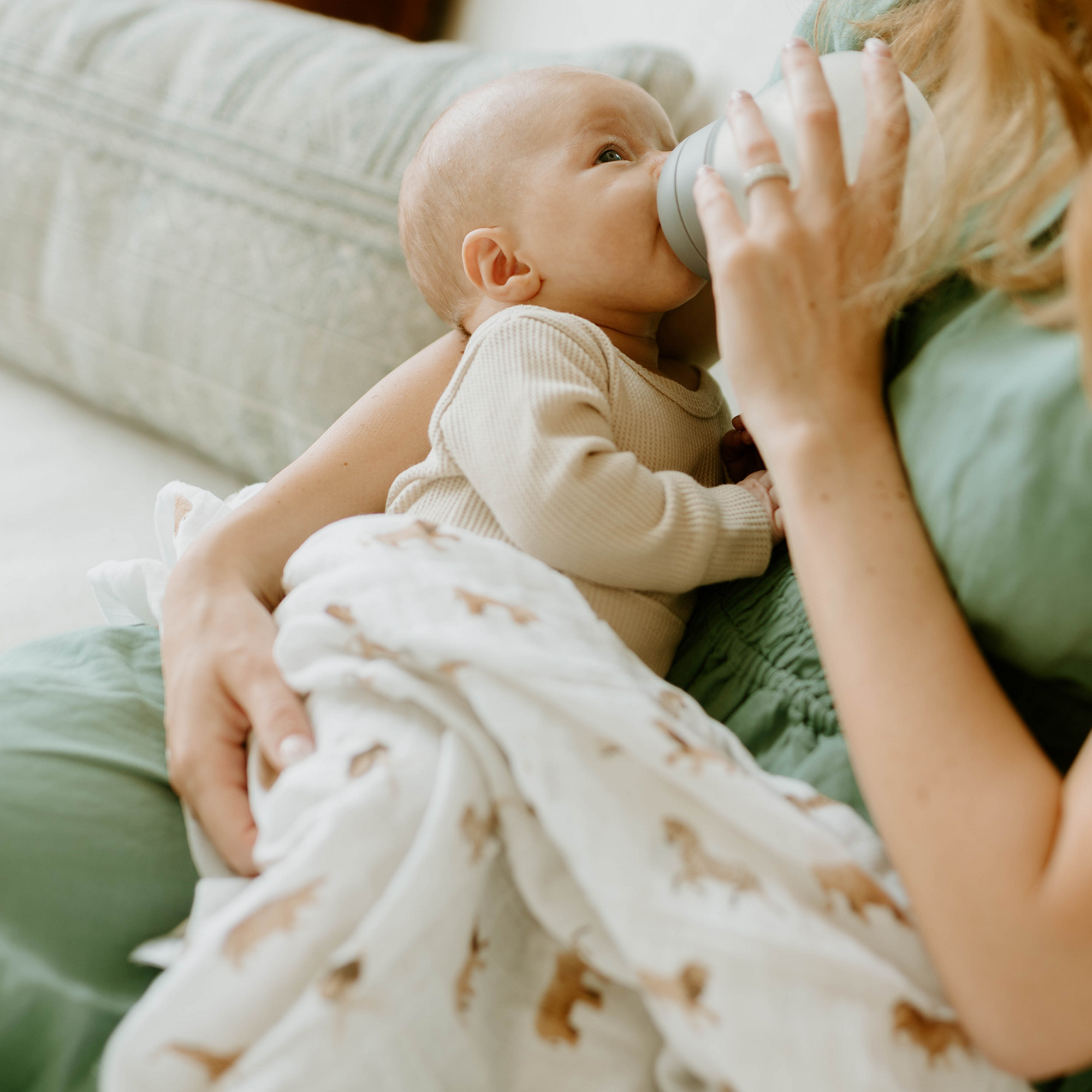 Organic Cotton Muslin Swaddle Blanket - Animal Crackers