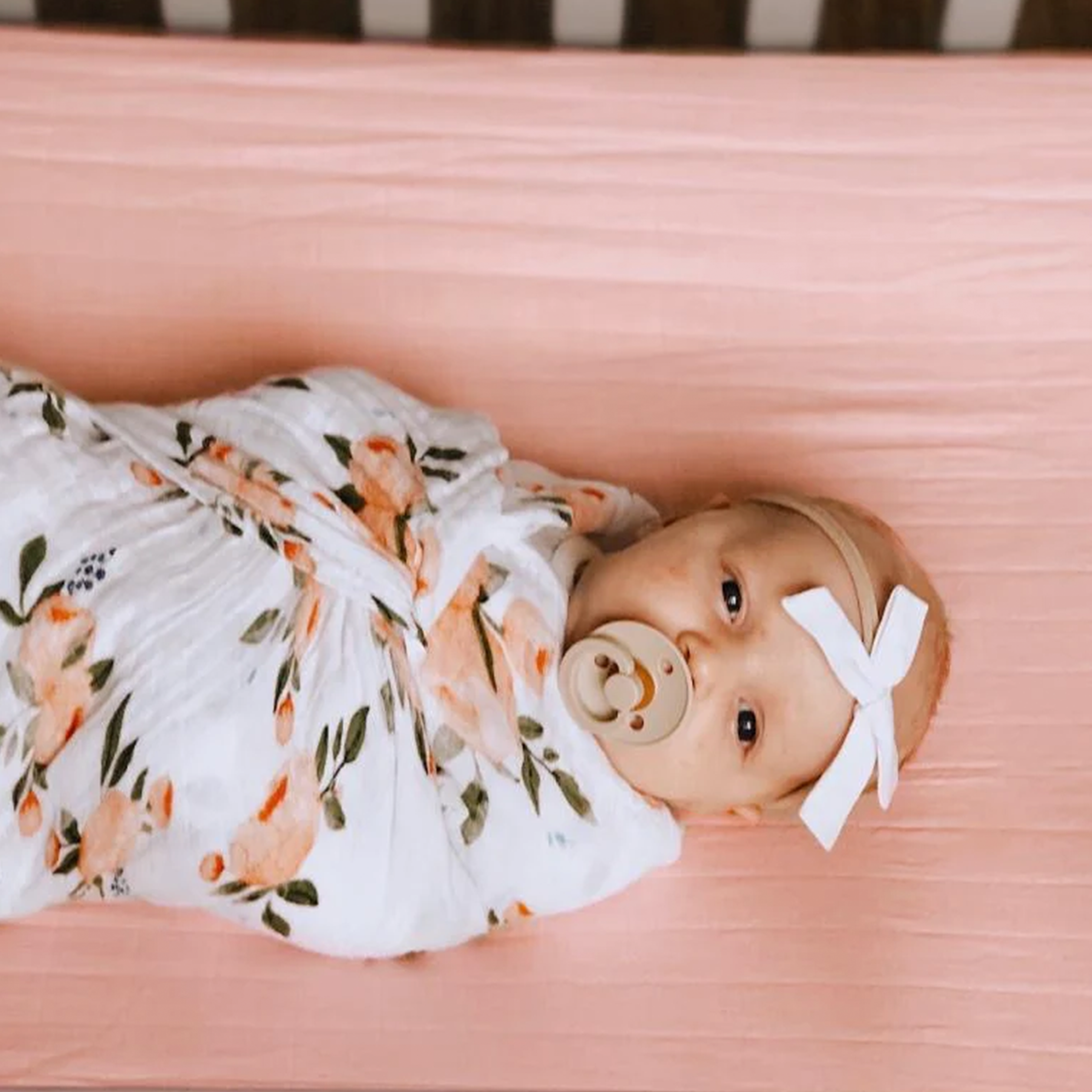 Muslin crib sheets deals girl