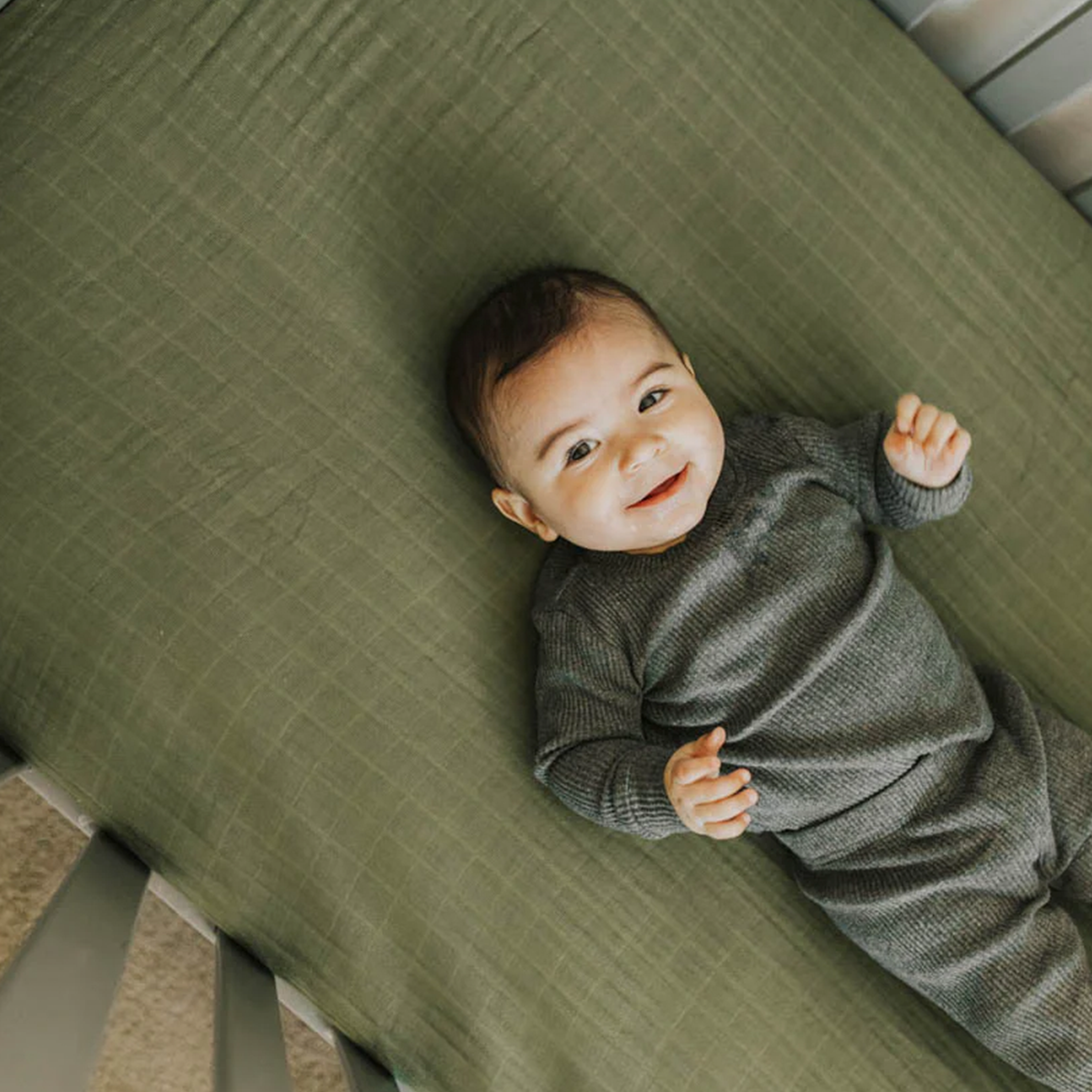 Little unicorn taupe 2024 cross crib sheet