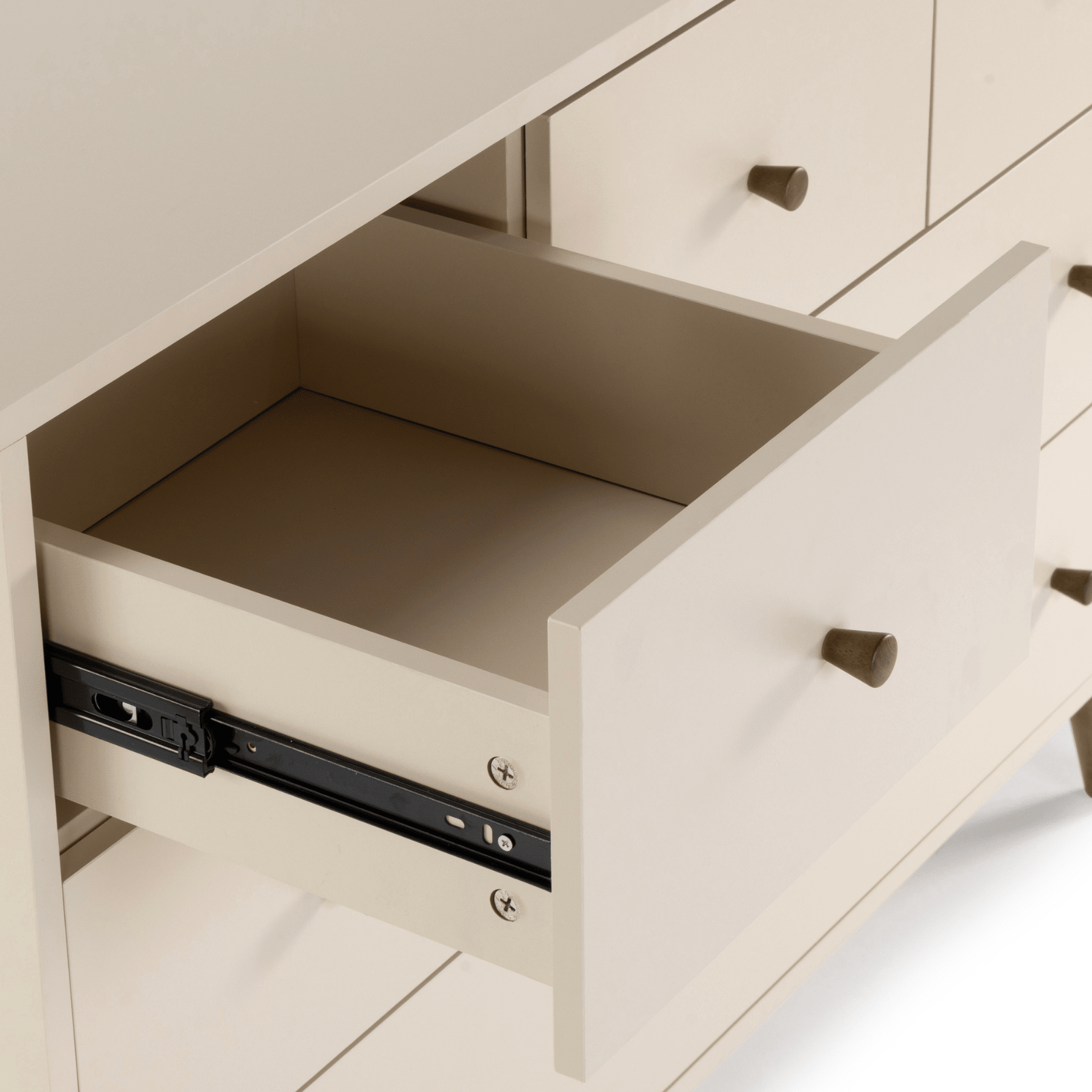 dadada Baby Austin 5-Drawer Nursery Dresser