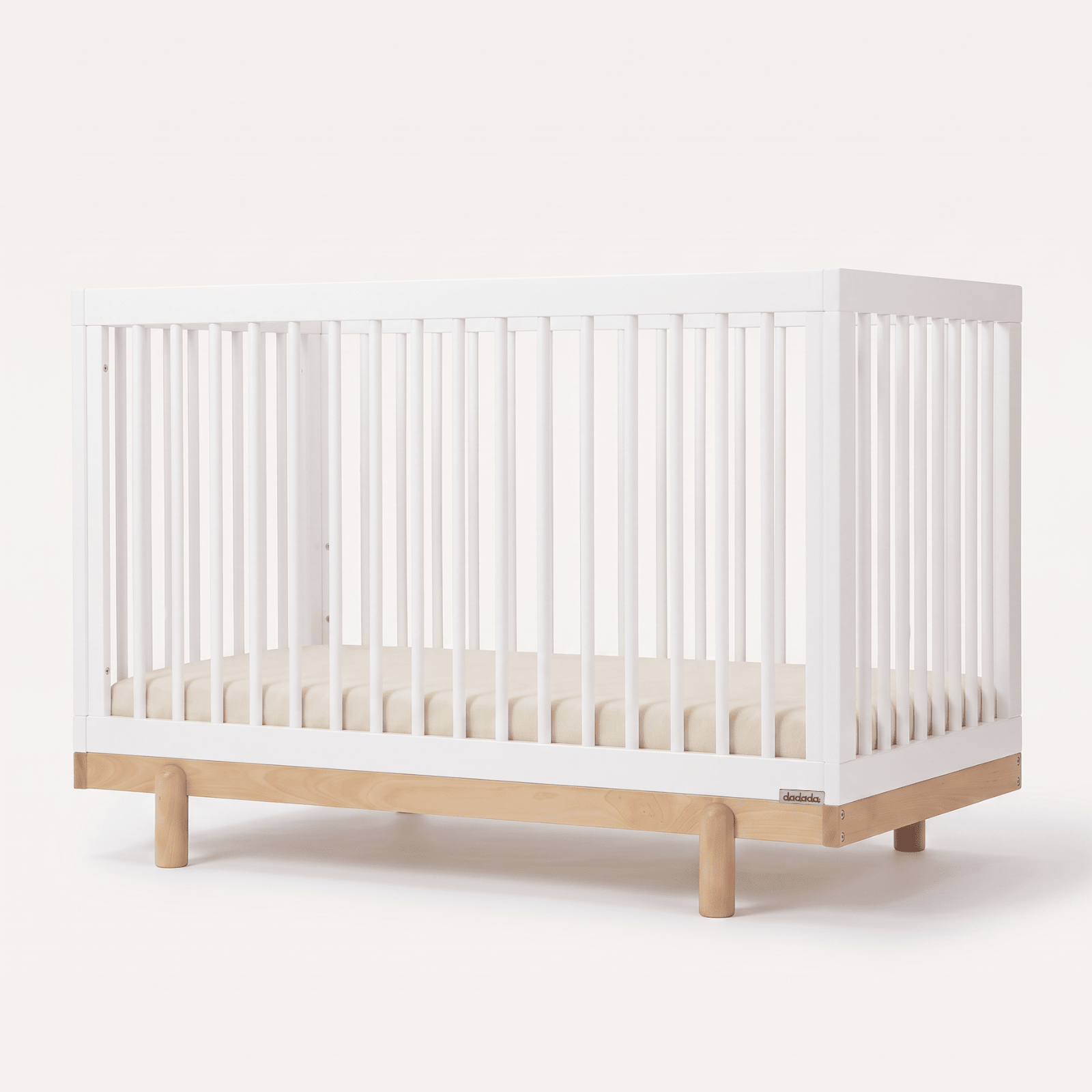 dadada Baby Bliss 4-in-1 Convertible Crib
