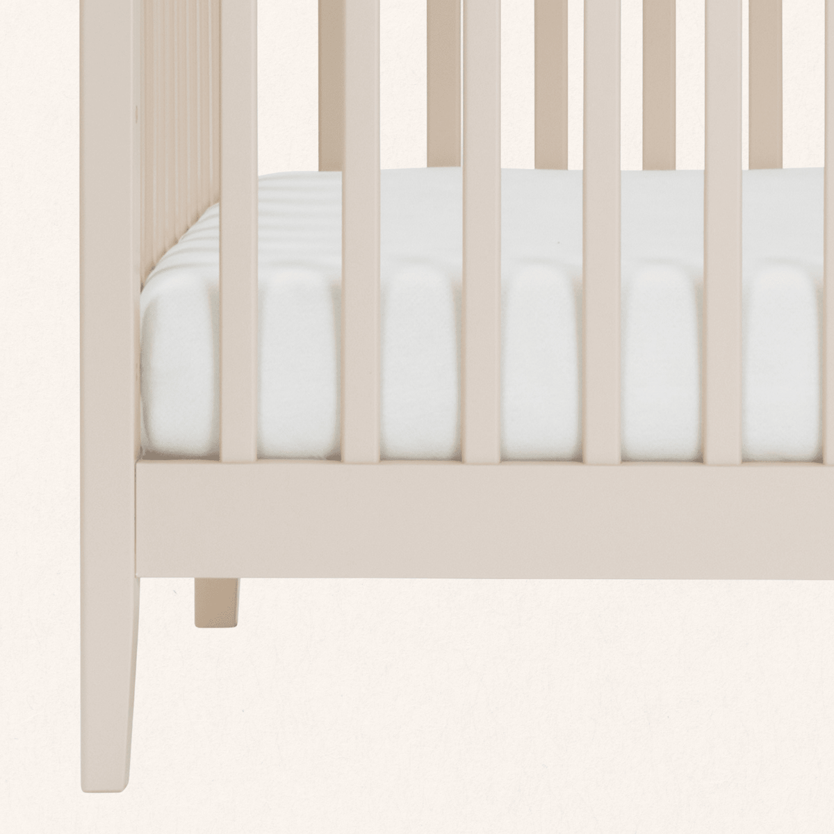 dadada Baby LaLa 3-in-1 Convertible Crib