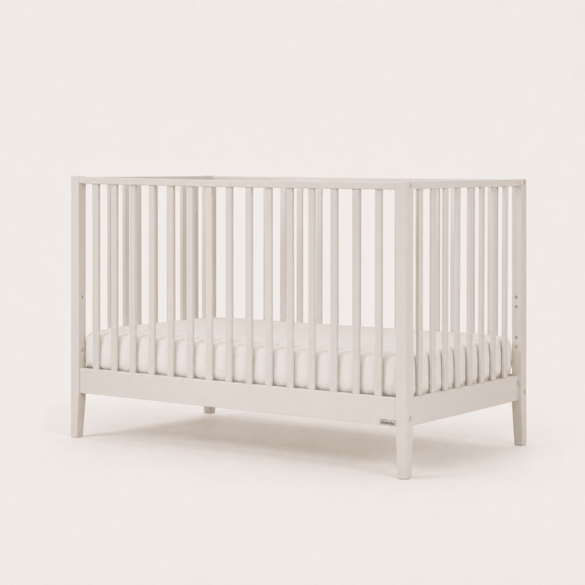 dadada Baby LaLa 3-in-1 Convertible Crib