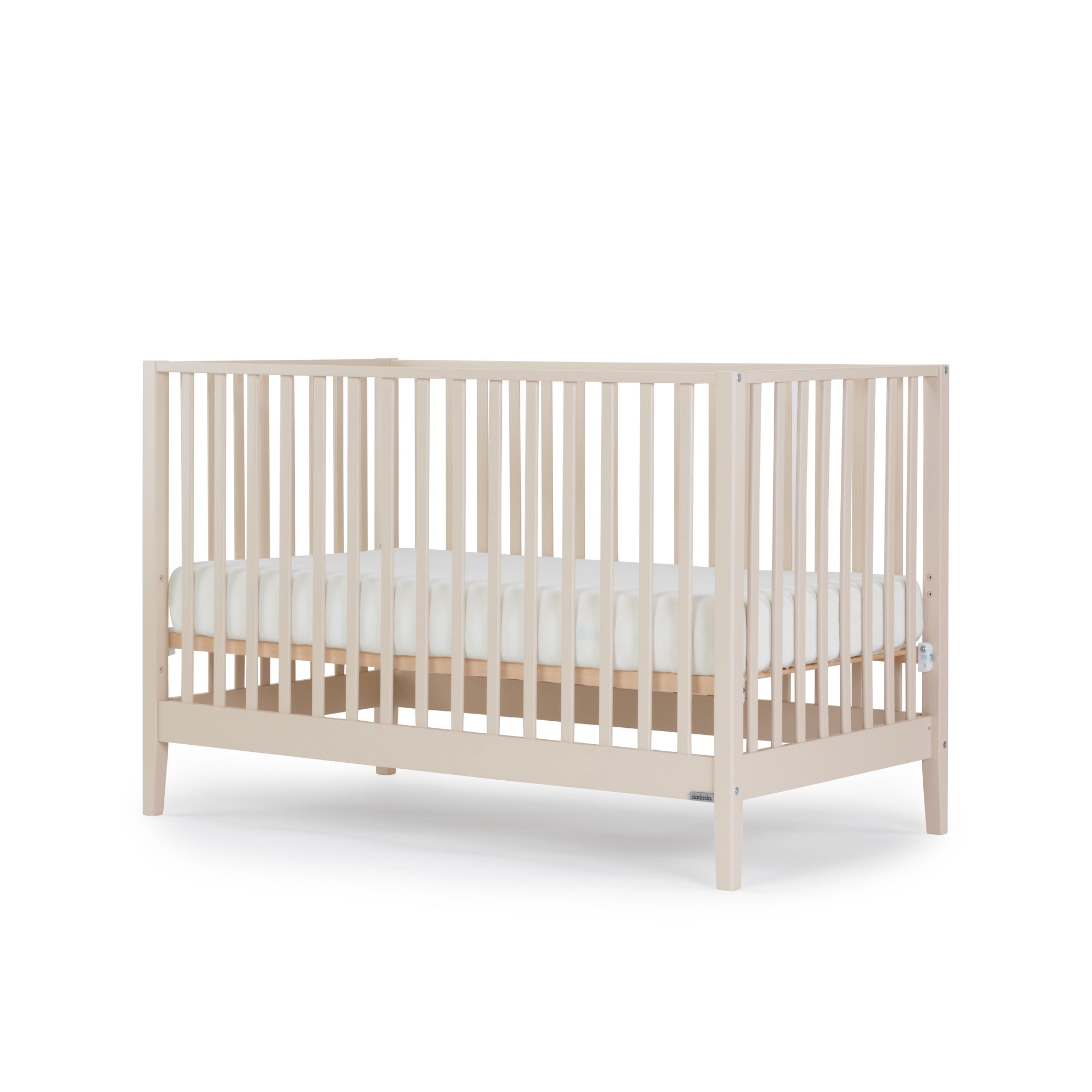 dadada Baby LaLa 3-in-1 Convertible Crib