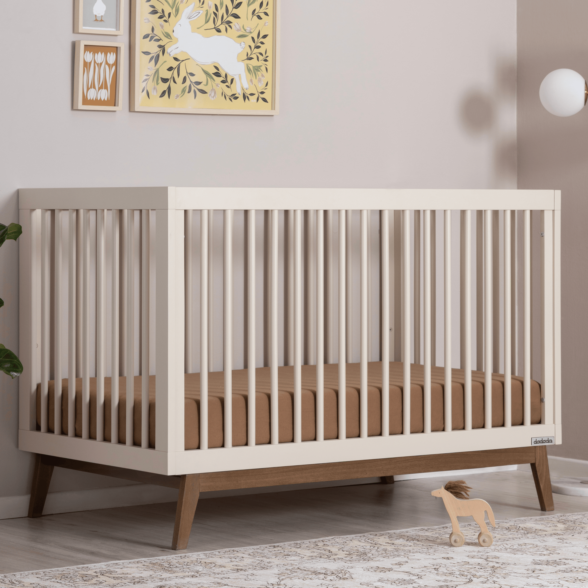 dadada Baby Soho 3-in-1 Convertible Crib