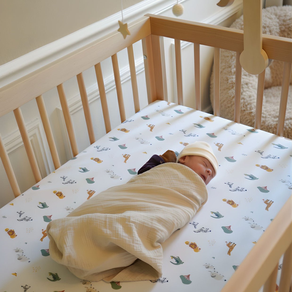 dadada Baby Soho 3-in-1 Convertible Crib