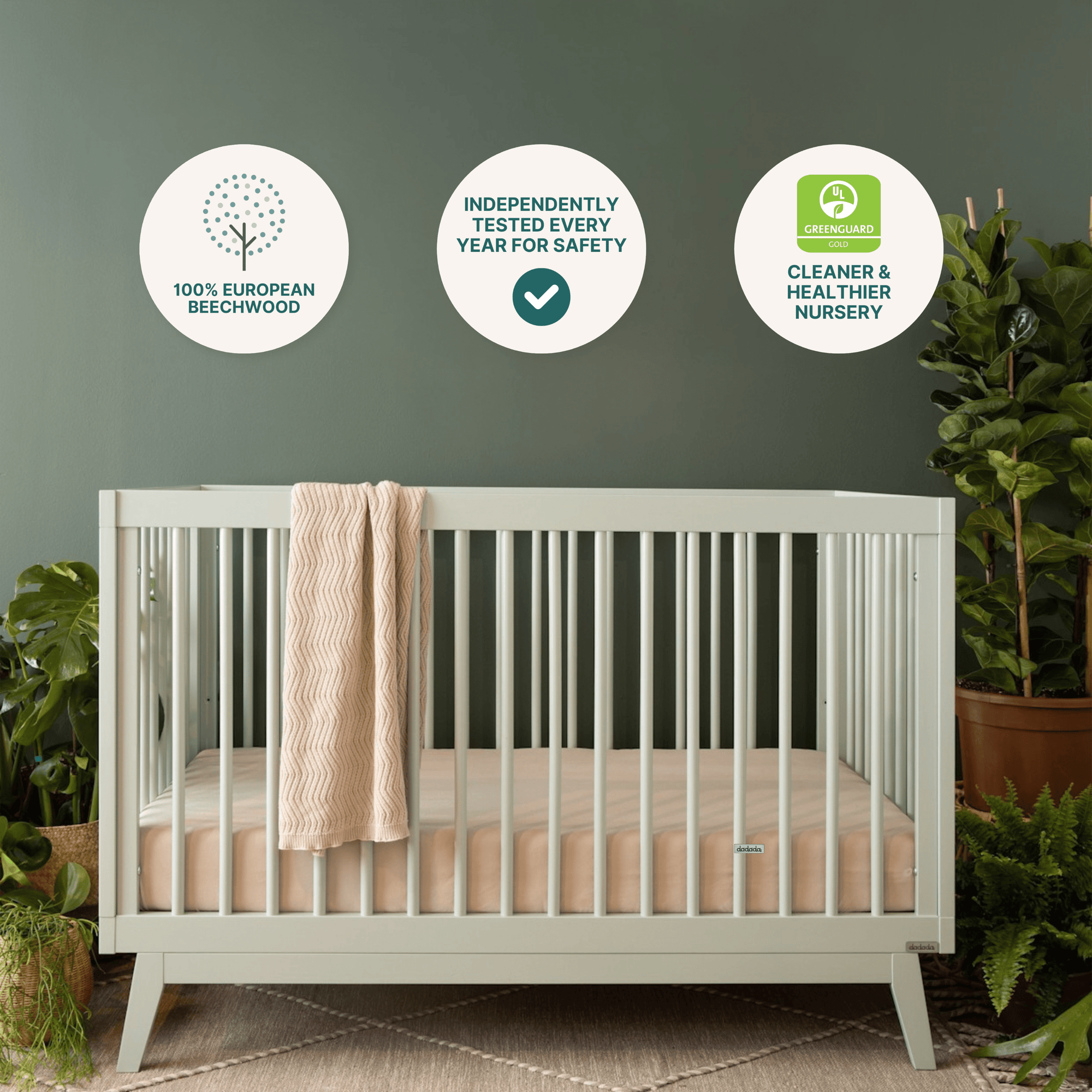 dadada Baby Soho 3-in-1 Convertible Crib