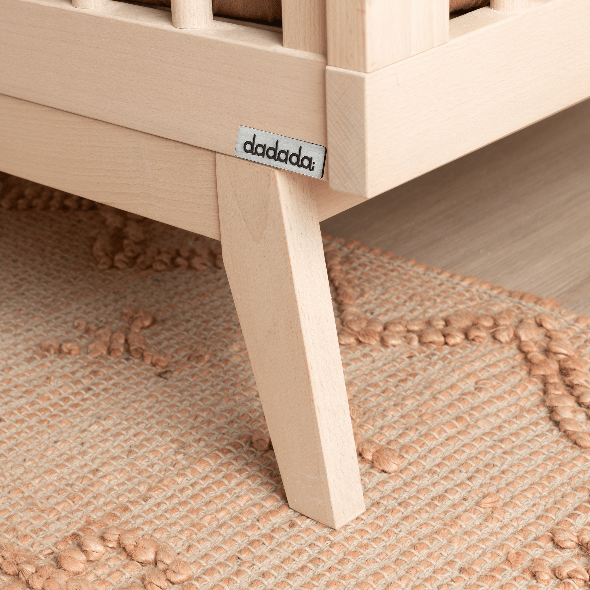 dadada Baby Soho 3-in-1 Convertible Crib