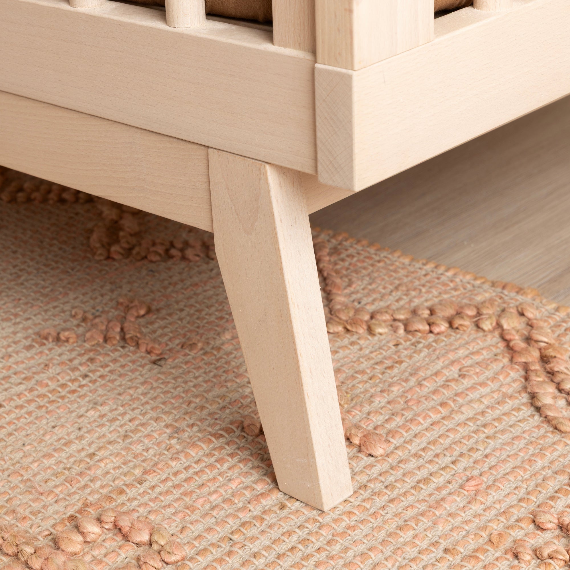 dadada Baby Soho 3-in-1 Convertible Crib