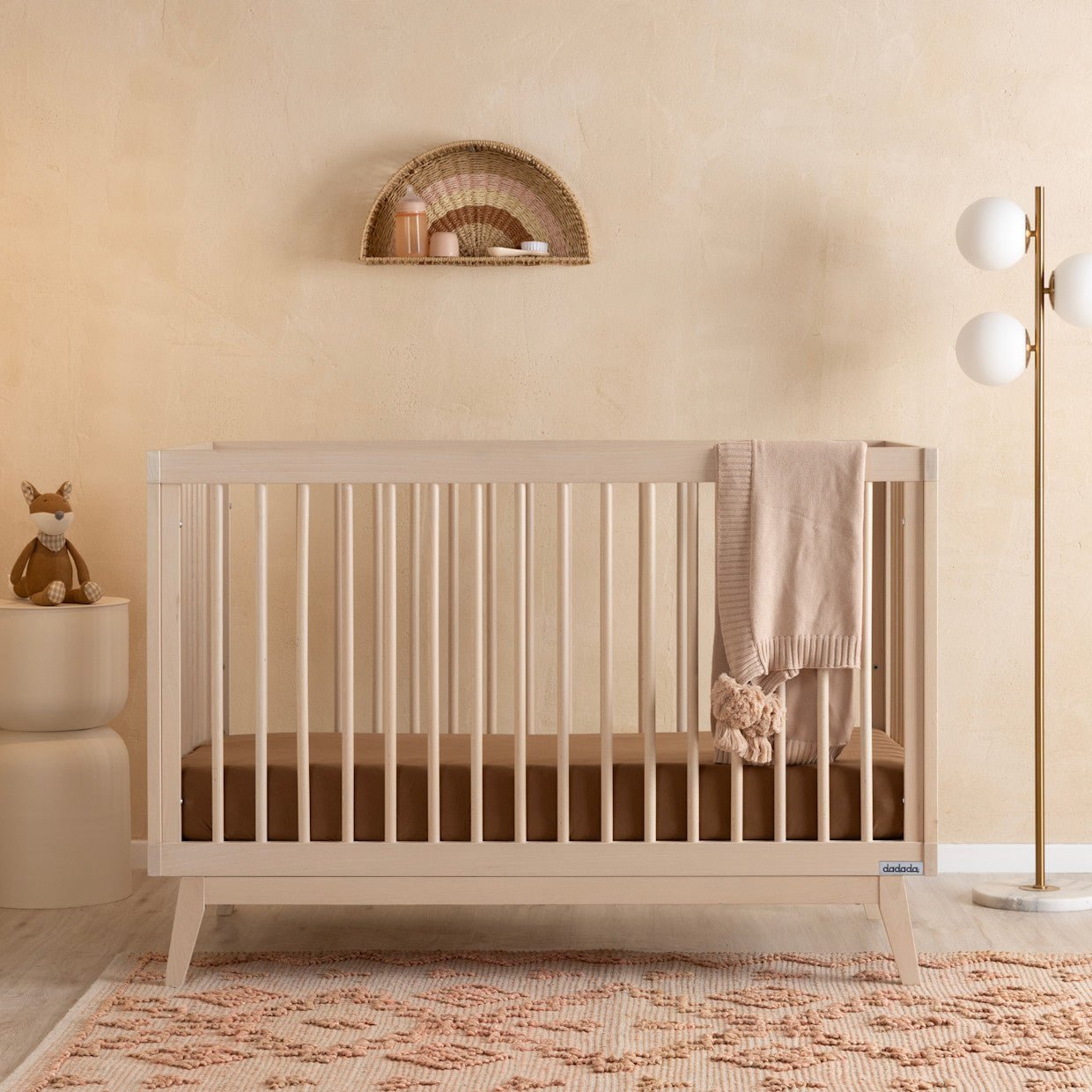 dadada Baby Soho 3-in-1 Convertible Crib