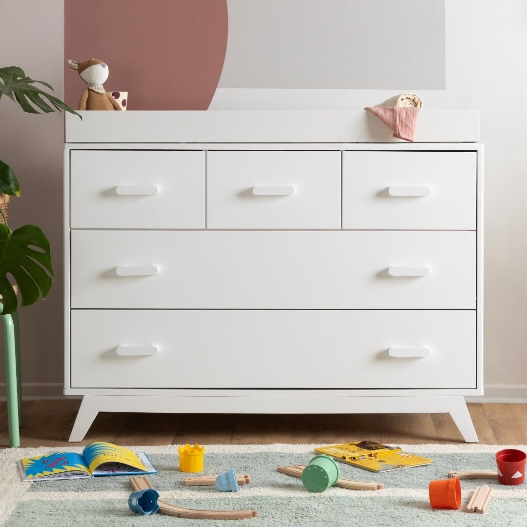 dadada Baby Soho 5-Drawer Nursery Dresser