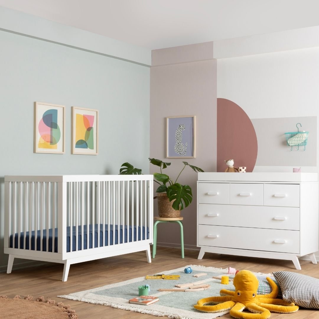 dadada Baby Soho 5-Drawer Nursery Dresser dadada Baby Soho 5-Drawer Nursery Dresser