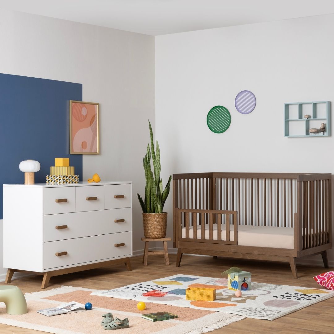 dadada Baby Soho 5-Drawer Nursery Dresser