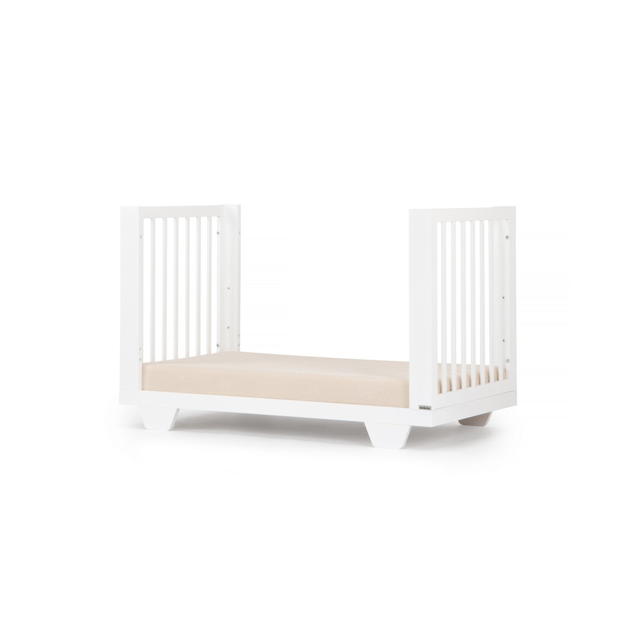 dadada Baby Spirit 8-in-1 Convertible Crib