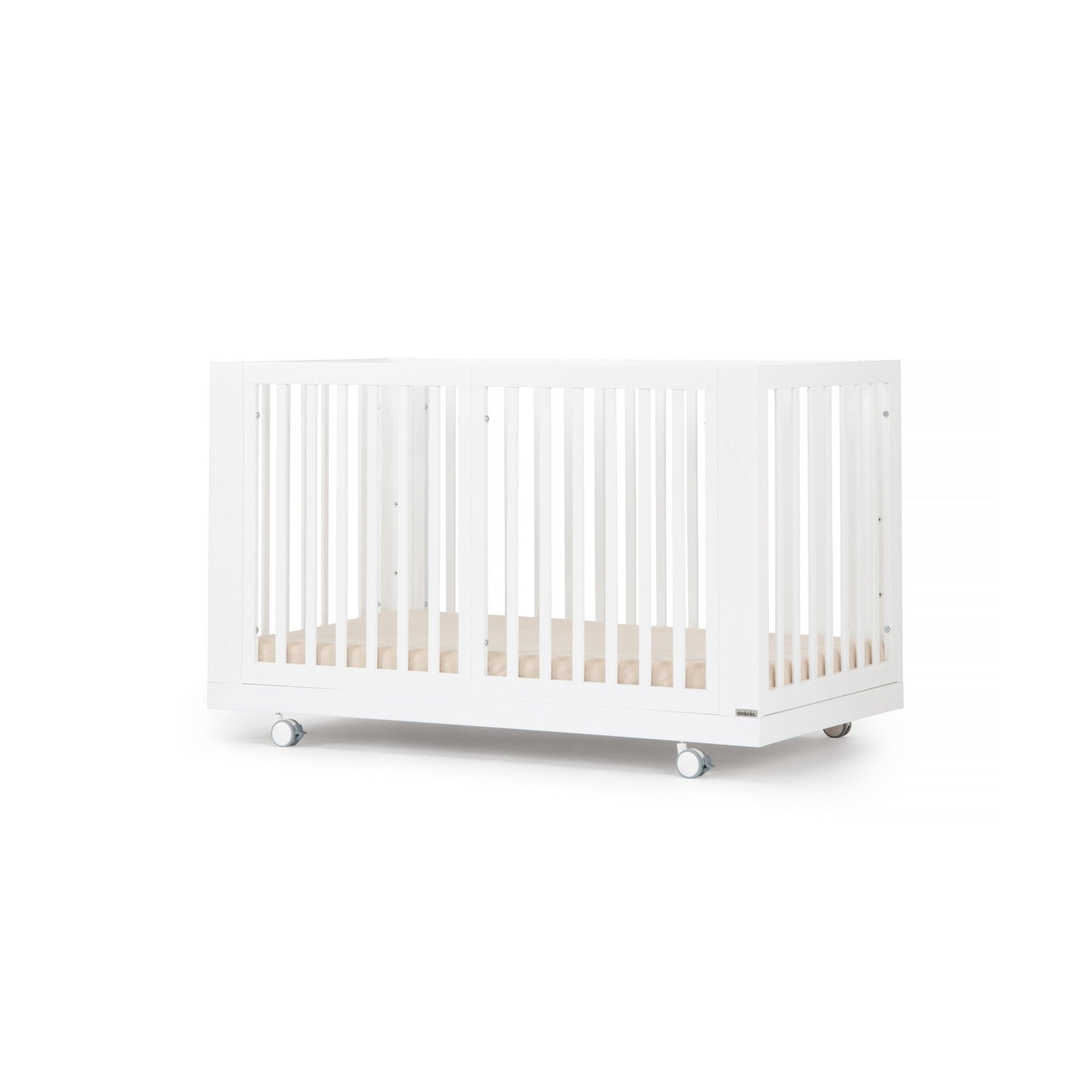 dadada Baby Spirit 8-in-1 Convertible Crib