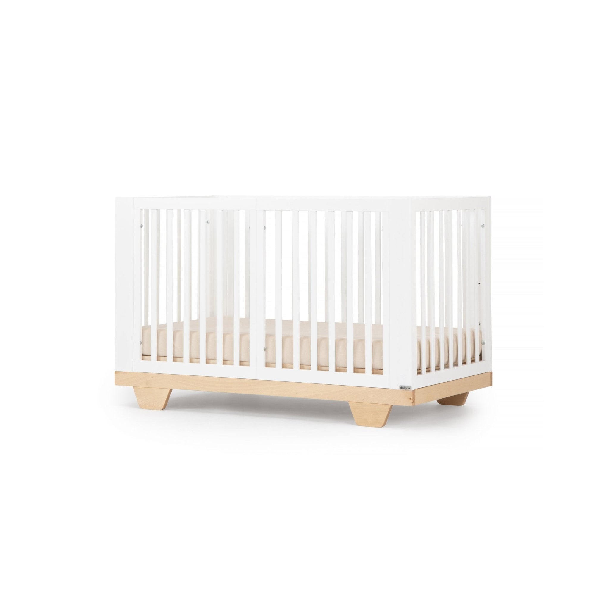 dadada Baby Spirit 8-in-1 Convertible Crib