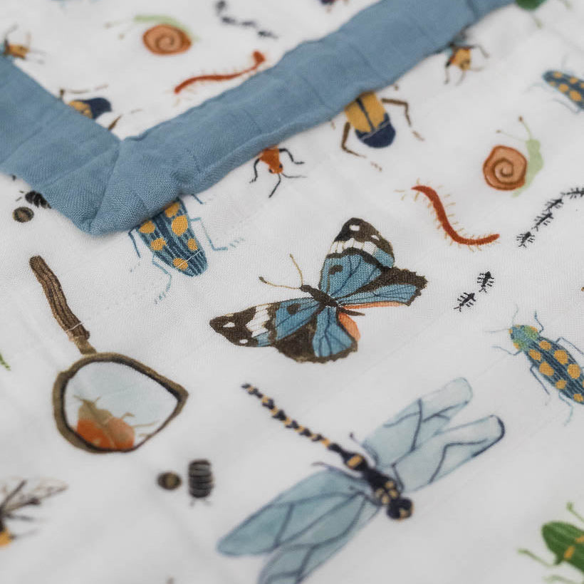 Deluxe Muslin Quilted Throw - Bugs
