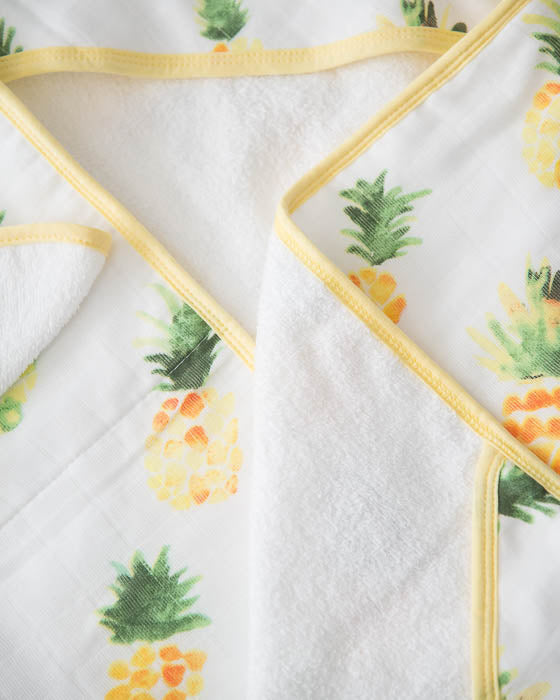 Infant Hooded Towel &amp; Washcloth Set - Pineapple